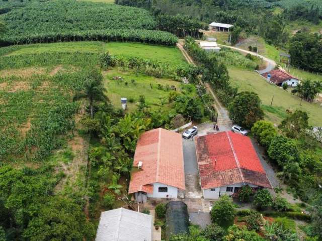 Lindo sítio em são joão do itaperiú