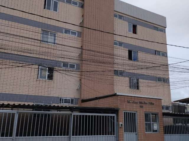 Aluguel de Apartamento Semi-Mobiliado no Tradicional Bairro do Arruda