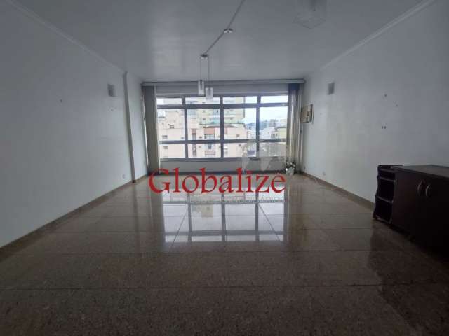 Apartamento 03 dormitórios 01 suíte vaga de garagem elevador no GONZAGA em Santos R$ 699.000,00