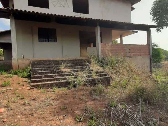 Oportunidade casa em Mateus Leme bairro: Santa Bárbara