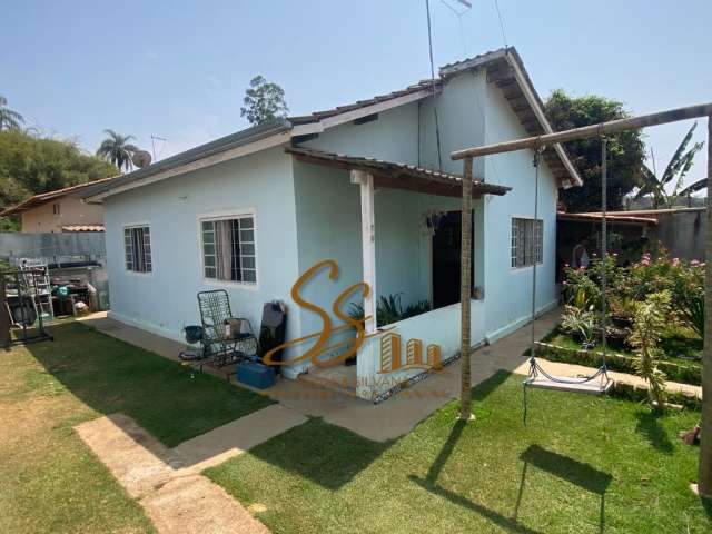 Casa à venda no bairro Central em Mateus Leme