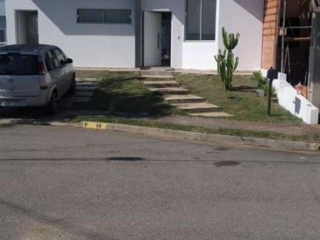 Casa em Condomínio para Venda em Sorocaba, Condomínio Terras de São Francisco, 3 dormitórios, 1 suíte, 2 banheiros, 2 vagas