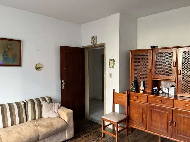 Espaçoso apartamento de 2 quartos à venda no Jardim Brasil, Barra.