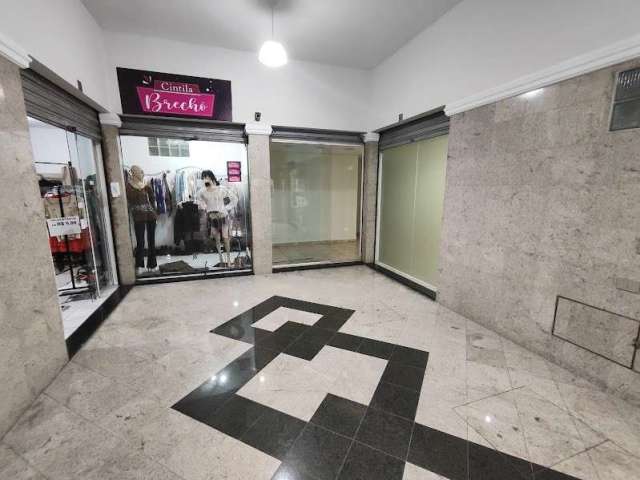 Loja para alugar, 42.50 m2 por R$1500.00  - Centro - Curitiba/PR