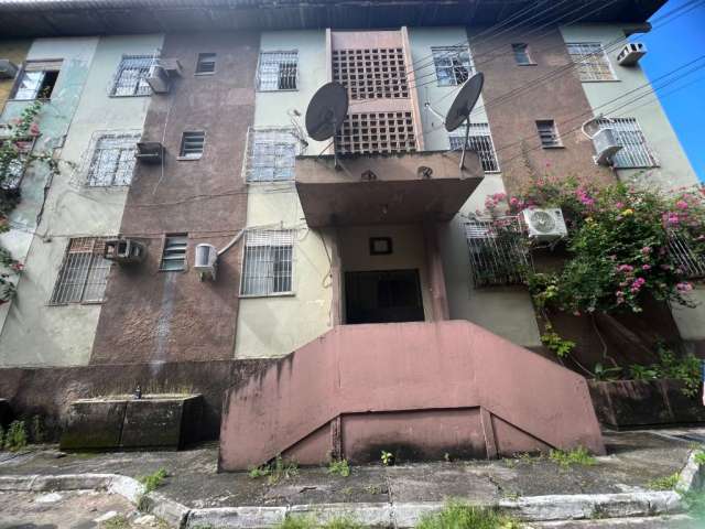 Apartamento no Conjunto Eldorado com 02 quartos Bairro Parque Dez