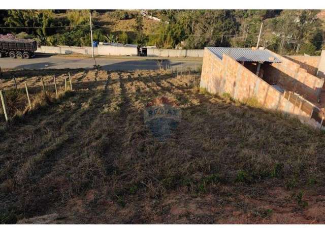 Oportunidade terreno á venda no bairro sagrada  família!