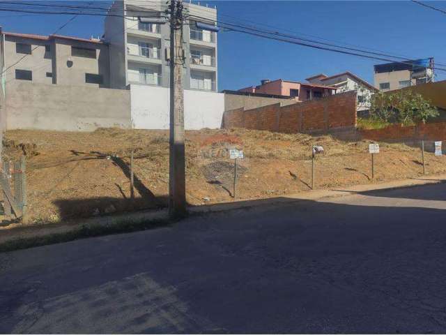 Lote a venda no bairro rochedo!