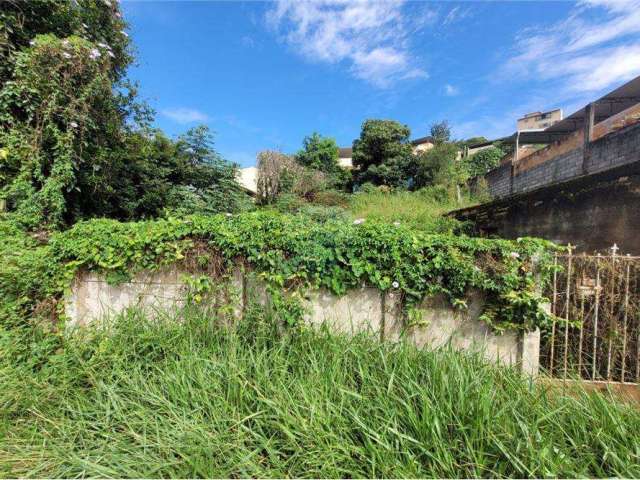 Terreno dos Sonhos à Venda no Bairro São Dimas!