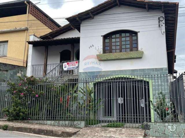 'Morar em Casa Espetacular no Bairro Carijós'