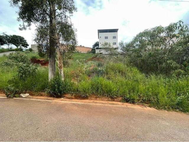 Lote à venda no bairro São Lucas