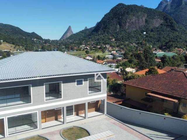 Casa com 3 dormitórios à venda, 142 m² por R$ 949.000,00 - Caxangá - Teresópolis/RJ