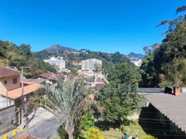 Casa com 4 dormitórios à venda, 145 m² por R$ 340.000 - Artistas - Teresópolis/RJ