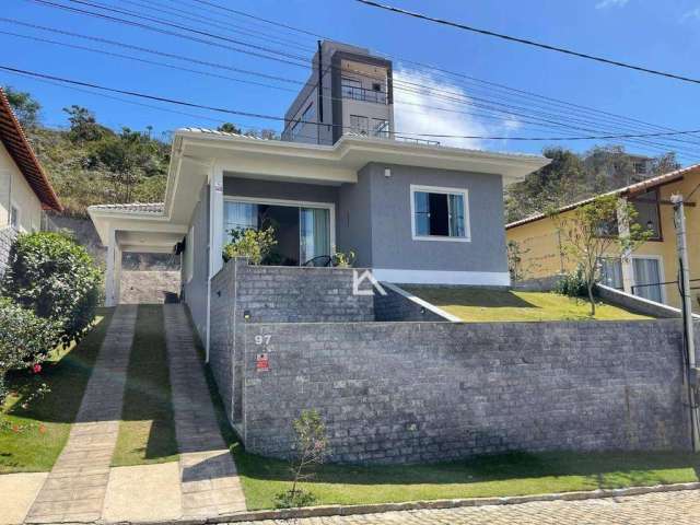 Casa com 3 dormitórios à venda, 102 m² por R$ 699.000,00 - Albuquerque - Teresópolis/RJ