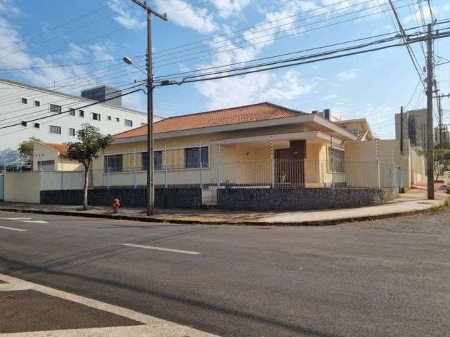 Permuta por comercial de valor maior, casa 3 quartos a venda, 363 m² Centro Londrina PR