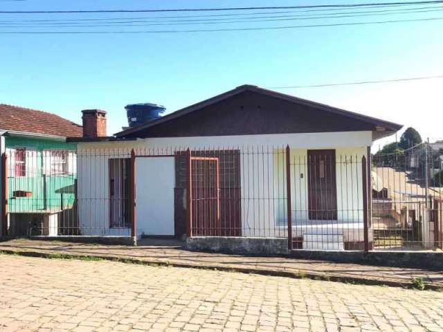 Casa com 4 quartos à venda na Rua Luiz Zampieri, Serrano, Caxias do Sul, 260 m2 por R$ 480.000