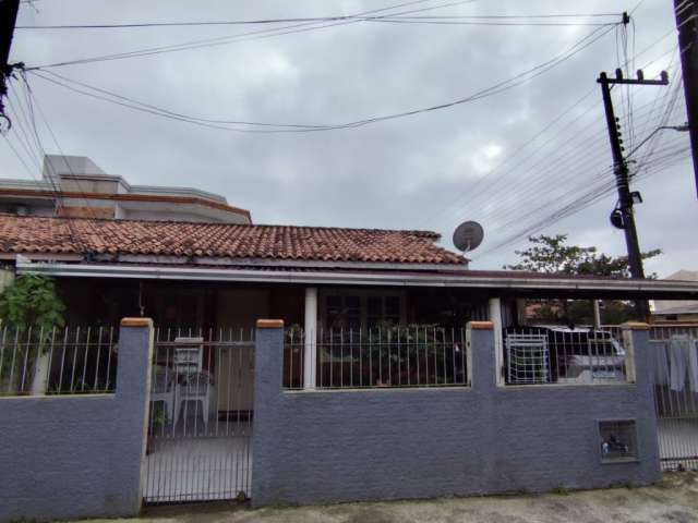 Casa de alvenaria no bairro machados navegantes sc