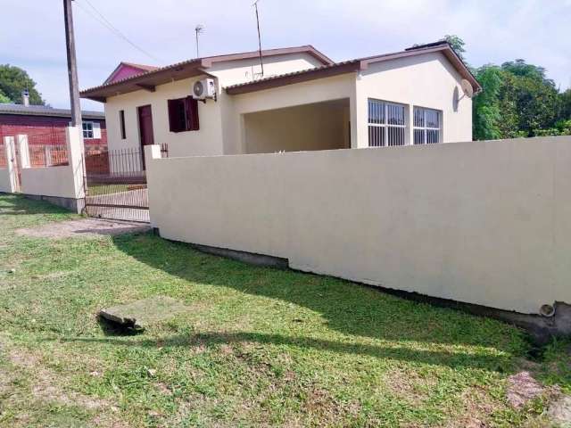 Casa com terreno amplo no capão do leão