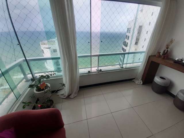 Excelente apartamento  na beira mar de Boa Viagem a venda