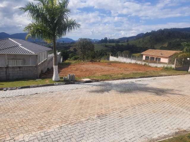 terreno em loteamento planejado em Joanópolis - vista privilegiada