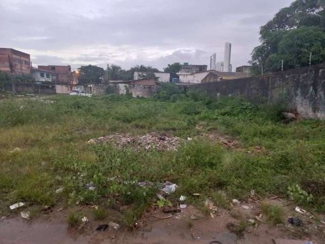 Terreno medindo 470mt² em Barra de Jangada