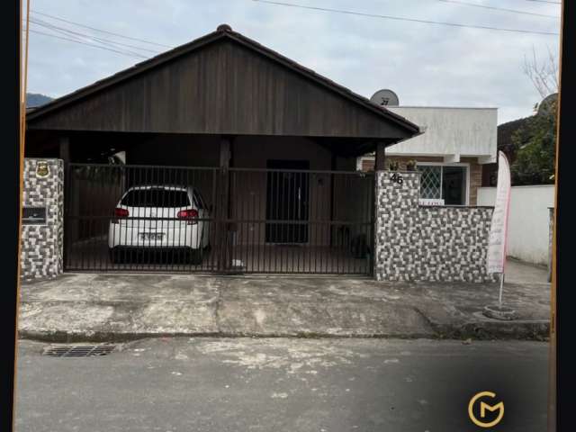 Casa com área comercial Bairro João Pessoa