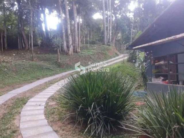 Ótima casa à Venda, Araras, Petrópolis, RJ