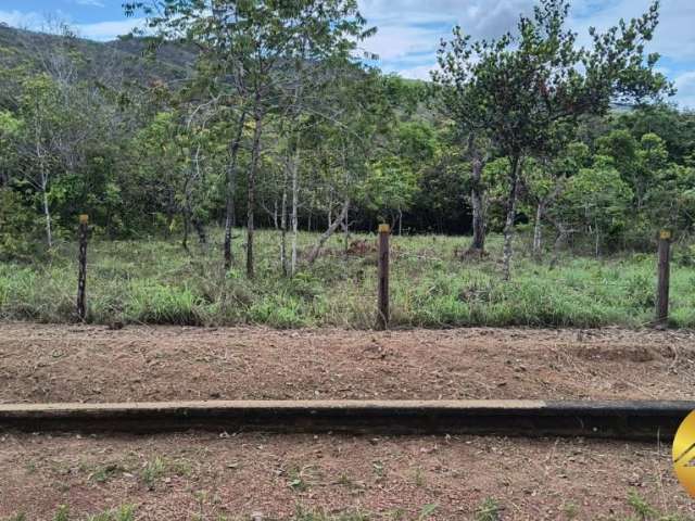 Chácaras em Caldas Novas aos pés da Serra de Caldas, boa vizinhança, com mais de 1500 metros