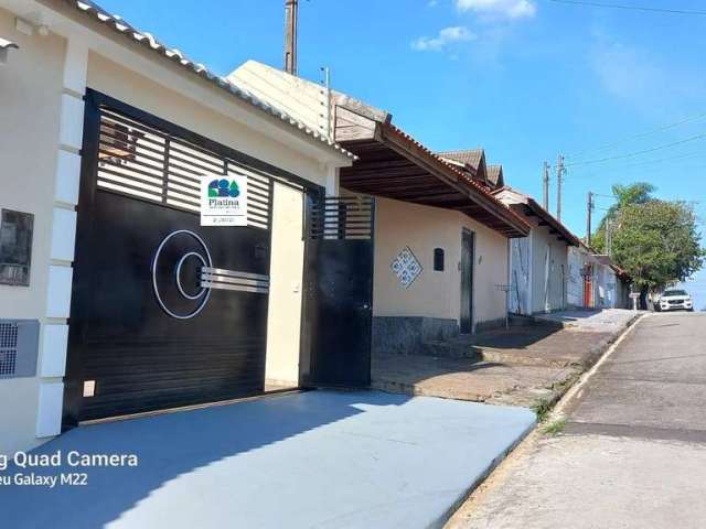 Casa ampla 03 dormitórios (suíte) em arujá - jordanópolis