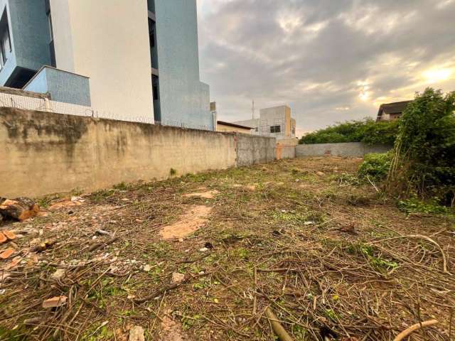 Lote/terreno na Coroa do Meio, escriturado, 345 m2, frente nascente.