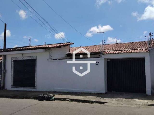 Casa com 3 dormitórios para alugar, 185 m² por R$ 1.132,81/mês - Jangurussu - Fortaleza/CE