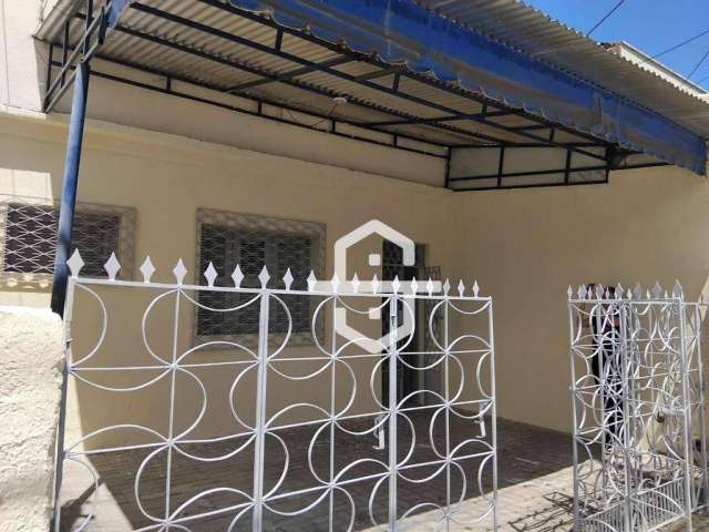 Casa com 4 dormitórios para alugar, 126 m² por R$ 2.285,16/mês - Centro - Fortaleza/CE