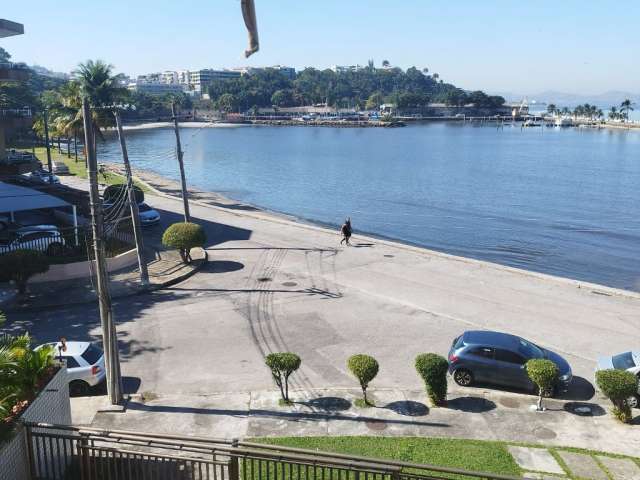 Apartamento vazio no Quebra coco, 2 quartos, suíte, Jardim Guanabara!