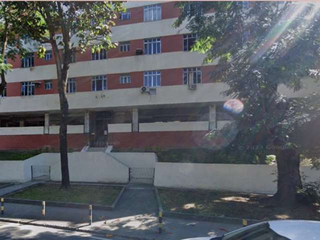 Apartamento no Jardim Guanabara, bem localizado, 2 quartos, 65 m2!