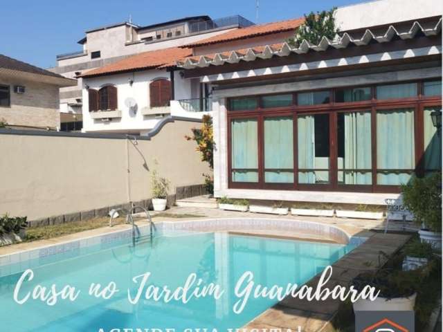 Casa no Jardim Guanabara, parte baixa, pertinho da Praia da Bica, 426 m2