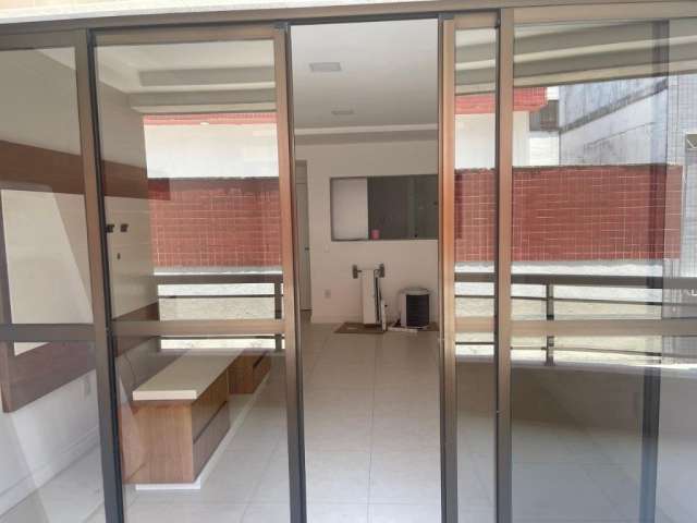 Alugo Apartamento 2 Quartos, com varanda e suíte, 90 m2 no Recreio!