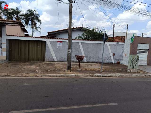 Casa com 3 quartos à venda na Sócrates Diniz, 6, Santo André, Anápolis por R$ 450.000