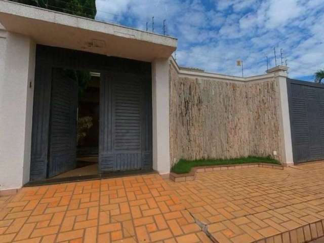 Casa com 3 quartos à venda na S 60, 10, Anápolis City, Anápolis por R$ 1.500.000