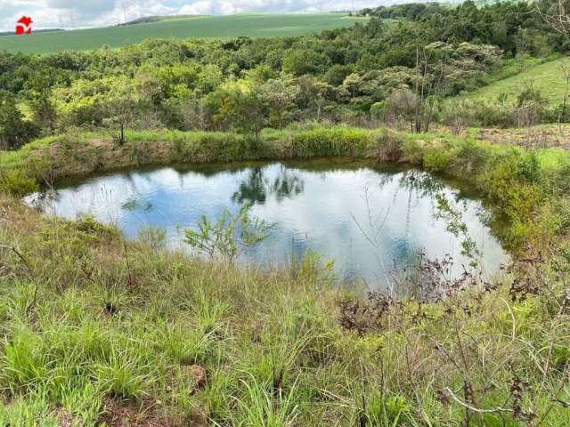 Chácara / sítio à venda na Zona Rural, 10, Distrito Agroindustrial de Anápolis, Anápolis por R$ 250.000