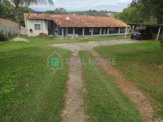 Ótima Chacara em Capela do Alto com 4 dorm 1 suíte