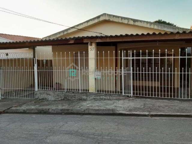 Casa em Votorantim com 3 dormitórios sendo 1 suíte