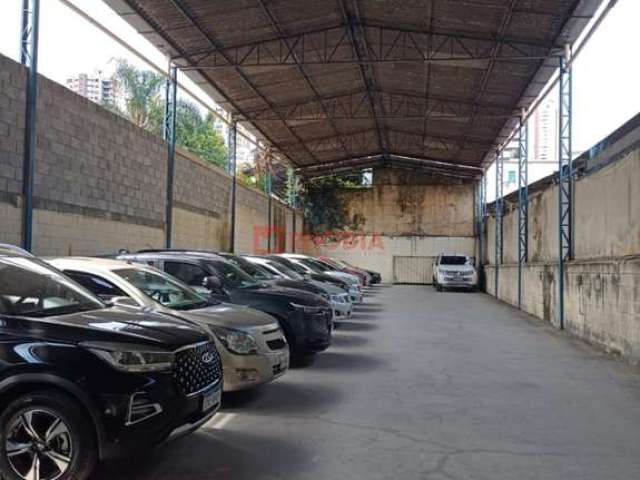 Galpão Comercial para Locação em Santana - São Paulo-SP  1 banheiro, 1 vaga de garagem, 500,00 m² de área. Ideal para mercado, lojas e mais!