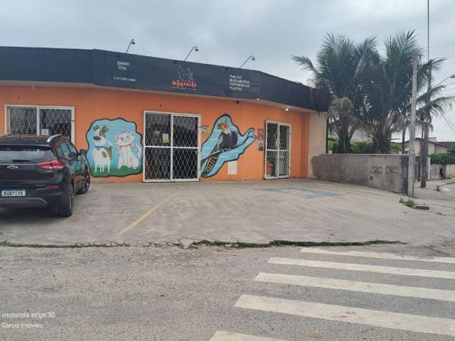 Venda de ponto comercial - locado para  um pet shop + 3 kitnets no paranaguamirim