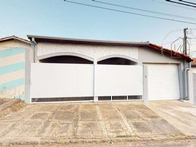 Casa para Venda em Botucatu, Vila Assumpção, 3 dormitórios, 1 suíte, 3 banheiros, 2 vagas