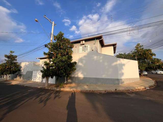 Casa para Venda em Botucatu, Vila Nova Botucatu, 4 dormitórios, 4 suítes, 5 banheiros, 3 vagas