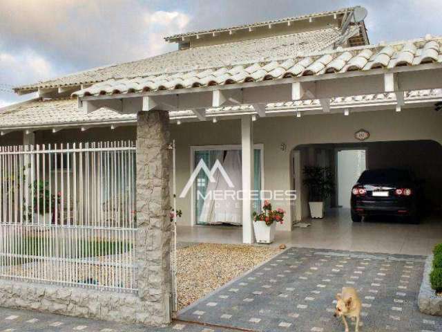 Casa com 3 dormitórios à venda, 340 m² por R$ 1.700.000,00 - Fazenda - Itajaí/SC