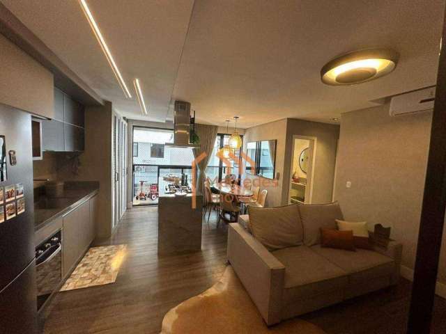 Apartamento com 3 dormitórios à venda, 79 m² por R$ 910.000,00 - Centro - Itajaí/SC