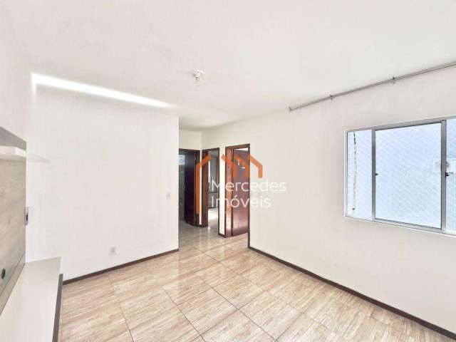 Apartamento com 2 dormitórios à venda, 52 m² por R$ 240.000,00 - Cordeiros - Itajaí/SC