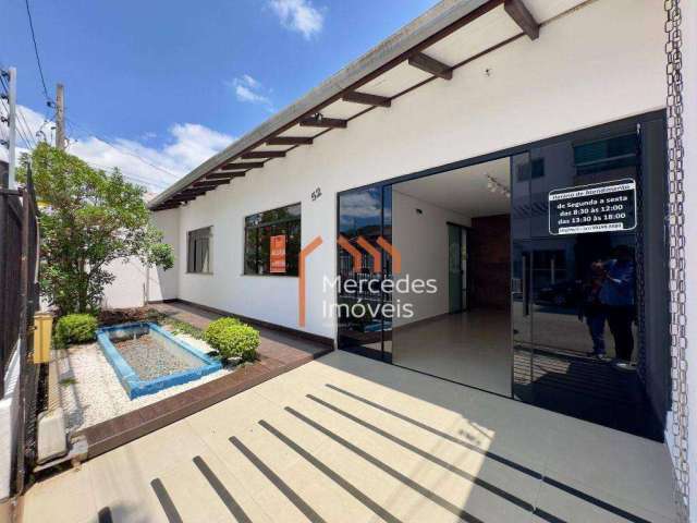 Casa para alugar, 150 m² por R$ 5.000,00/mês - Centro - Itajaí/SC