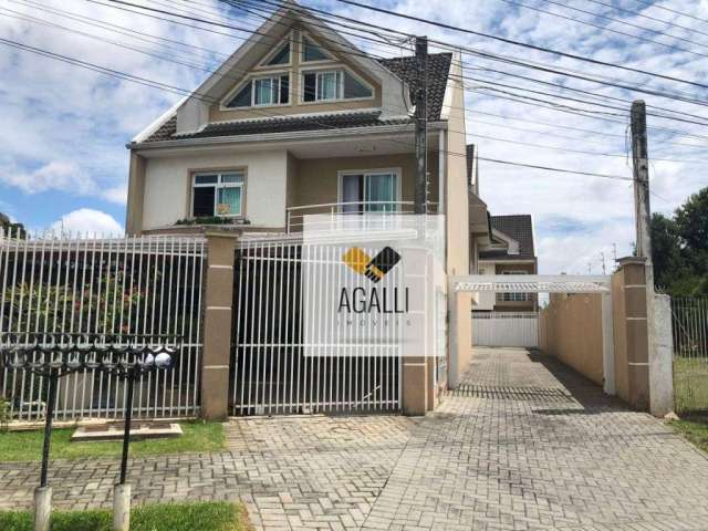 Sobrado com 3 dormitórios à venda, 130 m² por R$ 650.000,00 - Uberaba - Curitiba/PR