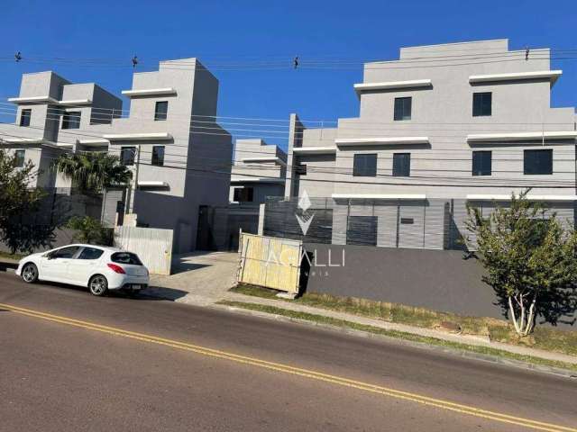 Sobrado com 3 dormitórios à venda, 95 m² por R$ 635.000,00 - Uberaba - Curitiba/PR